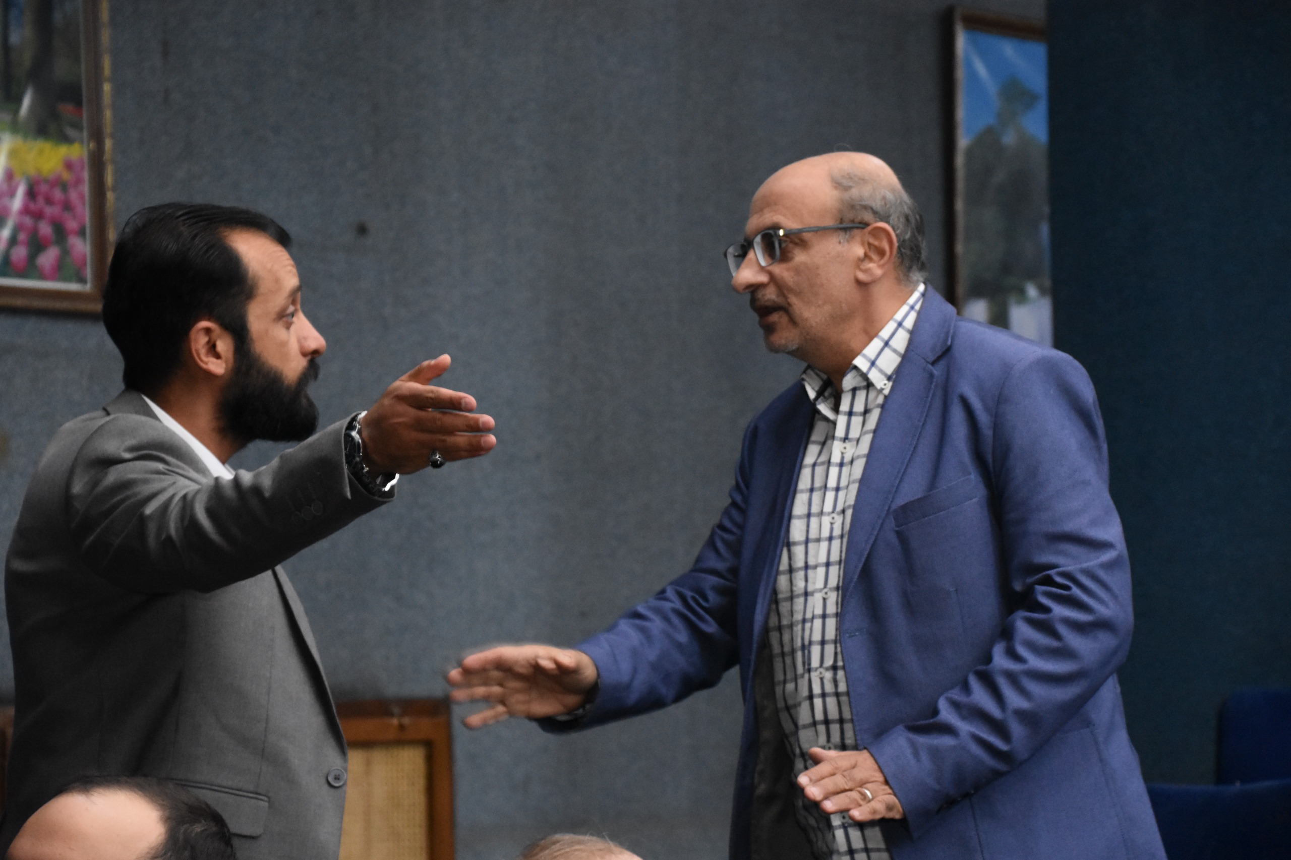 fcd5aef5-bb36-419b-9a77-231b87599645